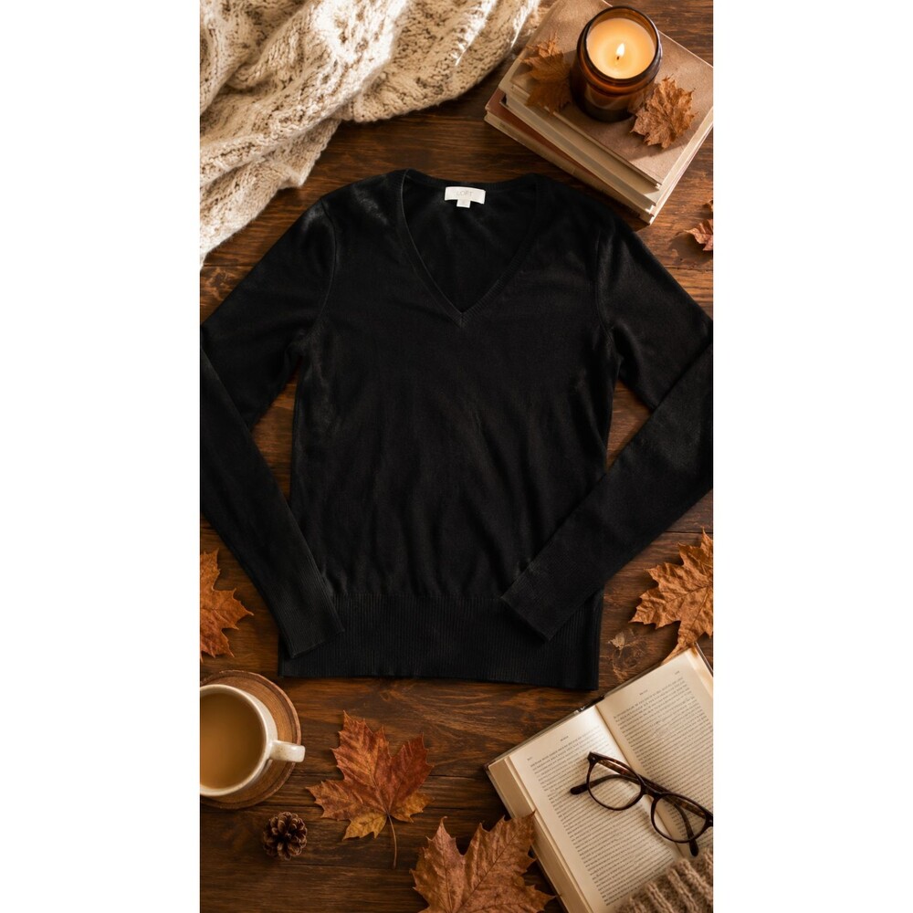 Ann Taylor LOFT Merino Wool Blend Sweater Womens Medium Black V Neck Pullover